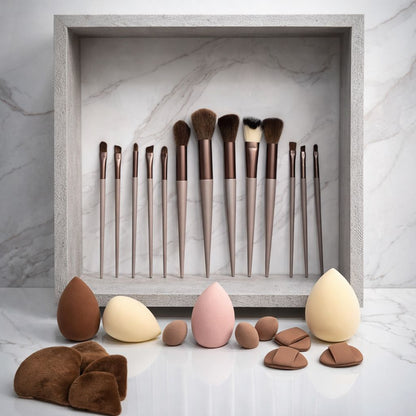 Makeup brushes & Sponge set