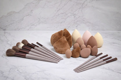 Makeup brushes & Sponge set